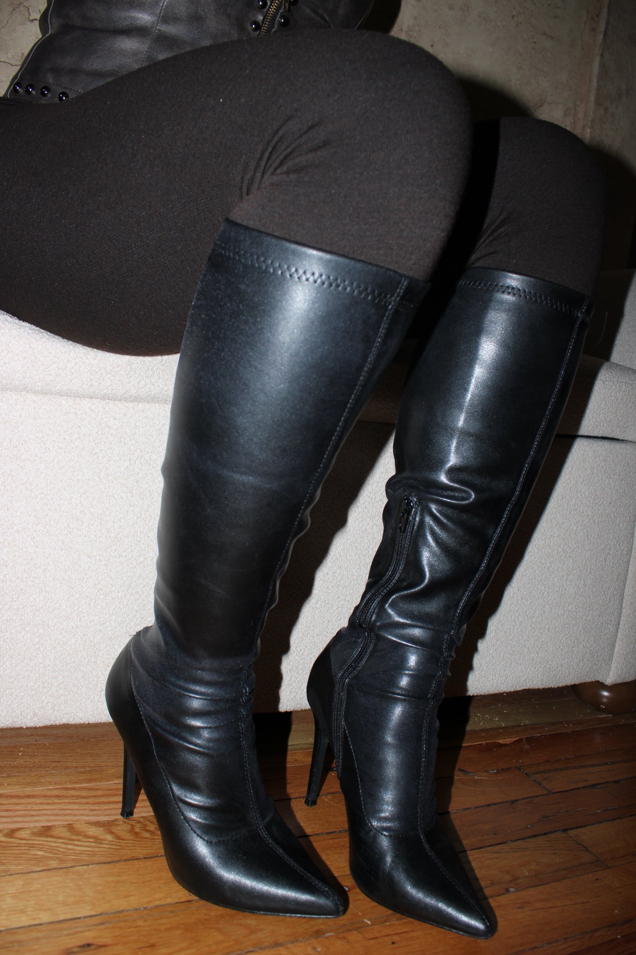 Black Boot