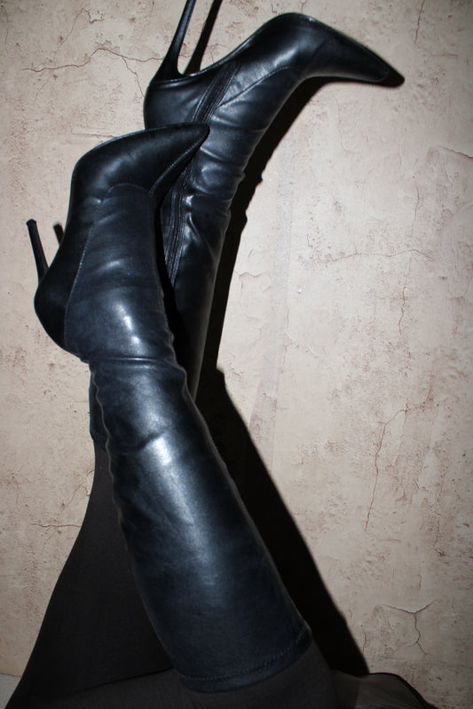 Black Boot